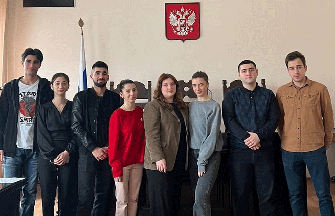 Студенты Владикавказского колледжа управления посетили заседание Арбитражного Суда РСО -Алания.