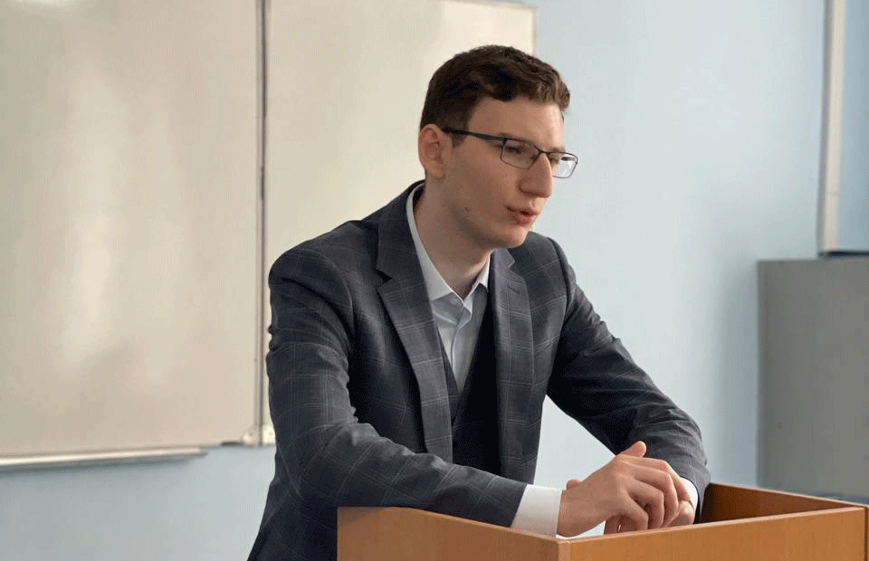 В ВКУ состоялась встреча с помощником нотариуса Бурнацевым З.А.